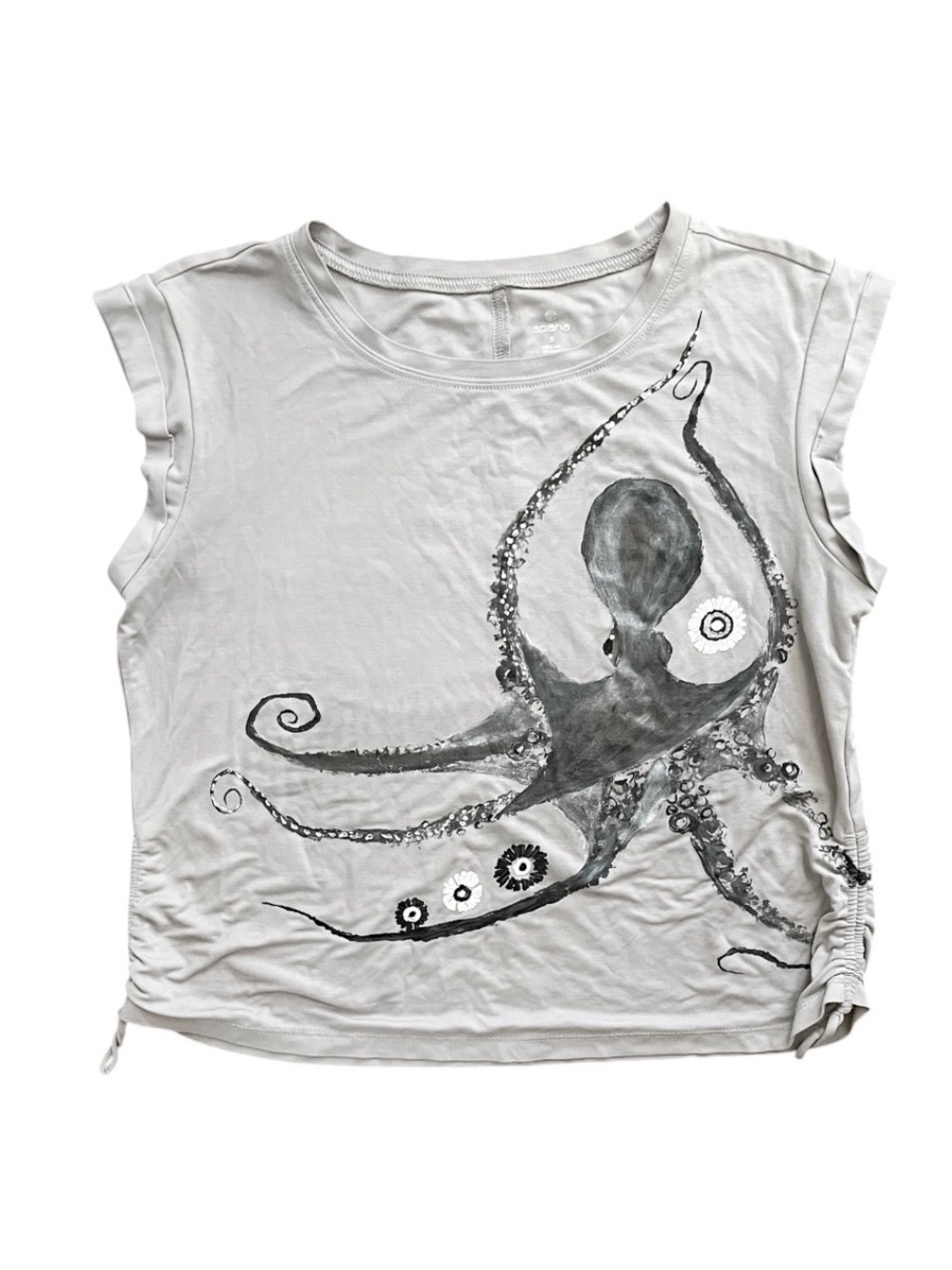 Apana Lilac Gray Short Sleeve Tee w/Custom Hand-Painted Shimmery Octopus, sz S